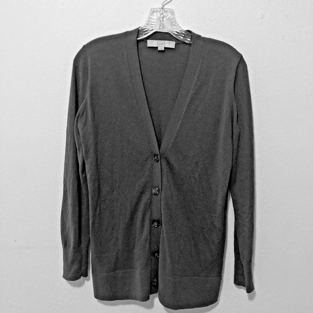 ANN TAYLOR LOFT gray/green v-neck long sleeve button up cardigan M